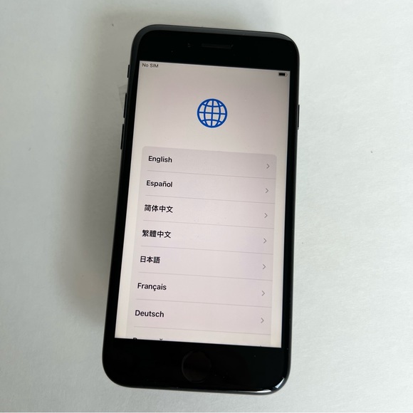 iPhone 7 Unlocked 128 GB - Picture 7 of 12